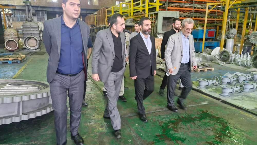 بازدید مدیرکل محترم دفتر مرکزی حراست صندوق‌های بازنشستگی صنعت نفت از مجموعه کارخانجات این شرکت